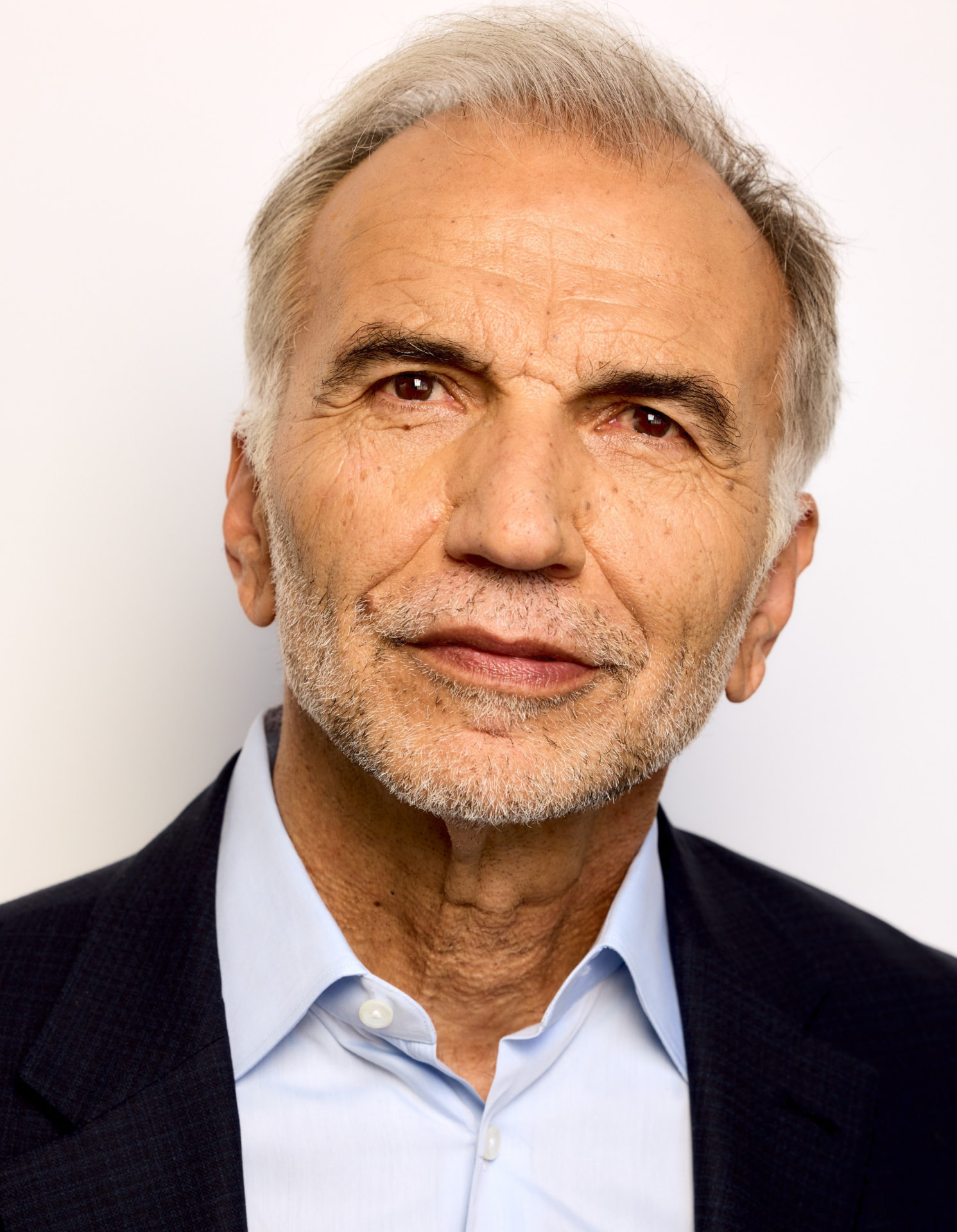 Dr. Sam Tsemberis